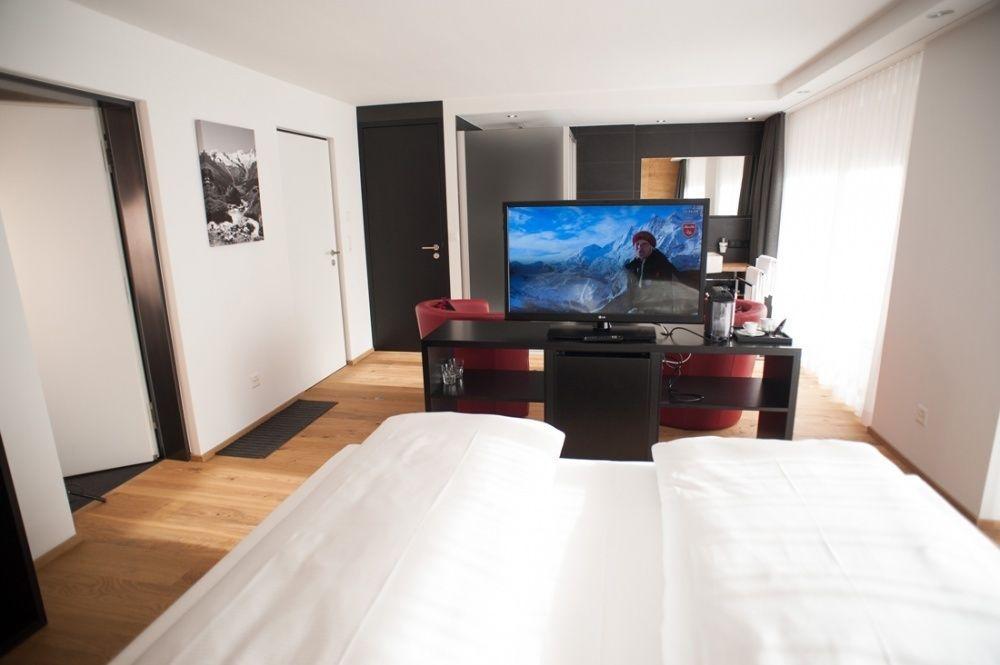 Elite Alpine Lodge - Apart & Breakfast ซาสฟี ภายนอก รูปภาพ